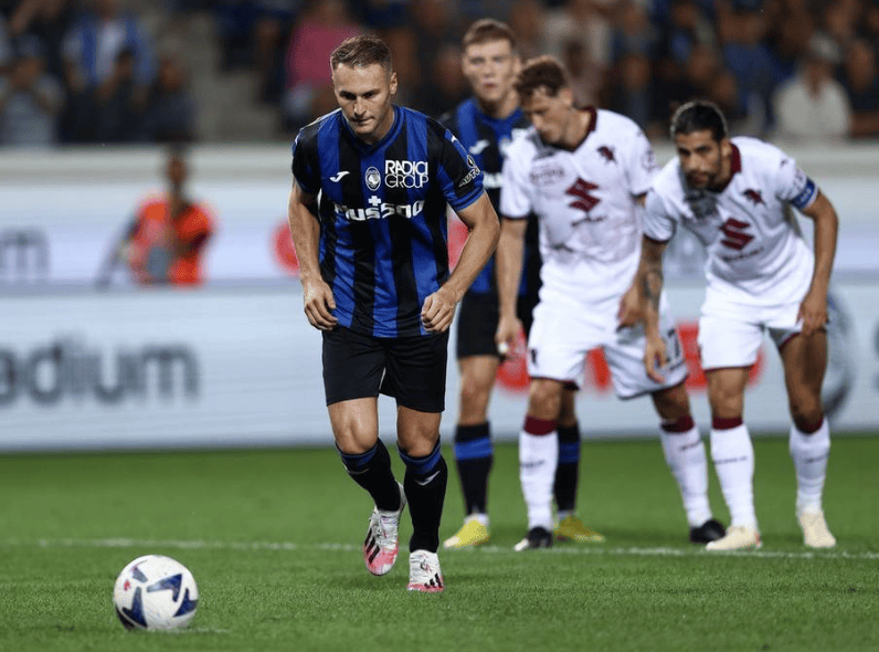 赌博网站-都灵客场逆转萨索洛取得一场宝贵胜利